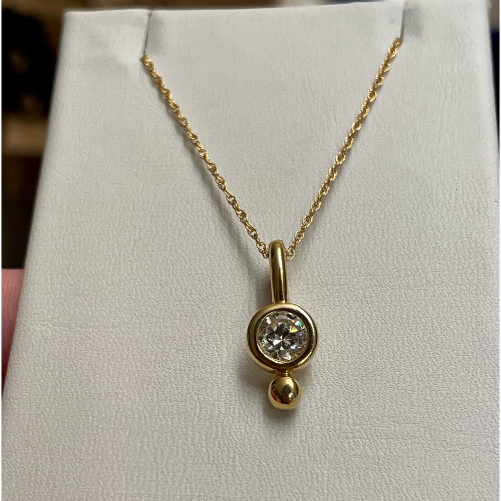 Gold diamond necklace - Picture 2 of 3